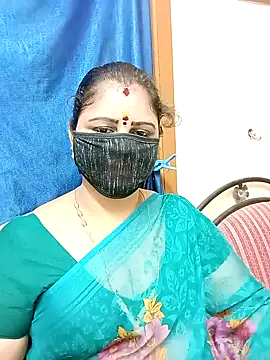 Snapshot of sushma26 chatting on 12, 11, 2025 sushma26 online show from 12, 11, 2025