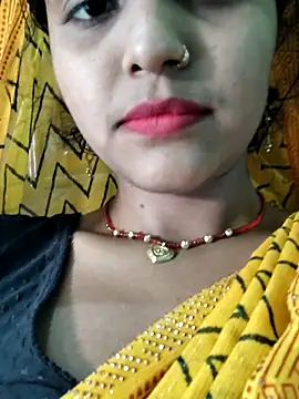 AnanyaKapoor89 online show from 2, 12, 2025