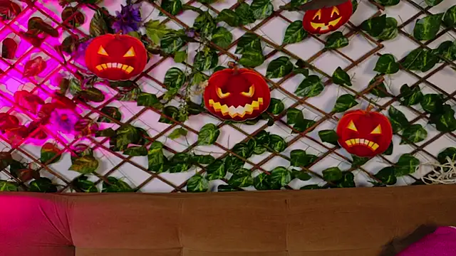 kloe bella online show from 14, 10, 2025