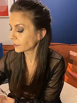 Snapshot of Aria_Storm_ chatting on 1, 2, 2026 Aria Storm online show from 1, 2, 2026