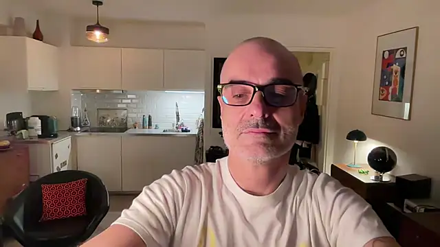 Snapshot of Milkywaymen chatting on 17, 3, 2026 Milkywaymen online show from 17, 3, 2026