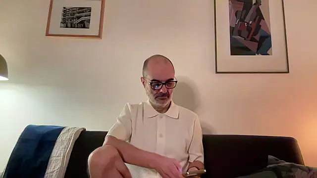 Snapshot of Milkywaymen chatting on 26, 3, 2026 Milkywaymen online show from 26, 3, 2026