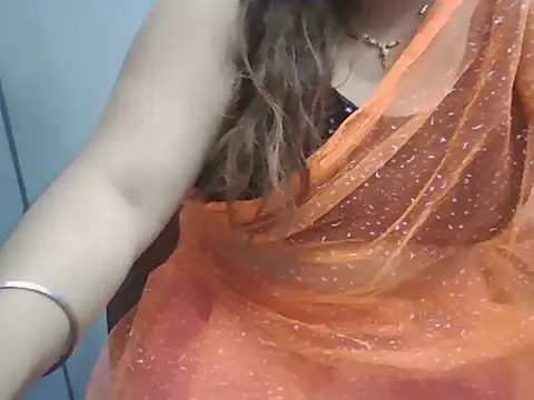 Snapshot of naughty143soni chatting on 5, 11, 2025 naughty143soni online show from 5, 11, 2025