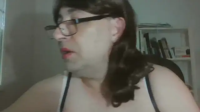 Snapshot of nataliacd chatting on 9, 9, 2025 nataliacd online show from 9, 9, 2025