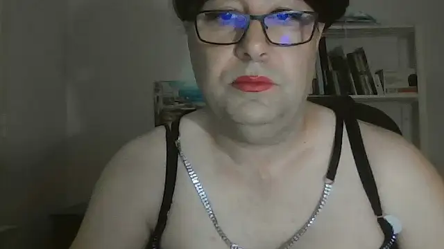 Snapshot of nataliacd chatting on 12, 9, 2025 nataliacd online show from 12, 9, 2025