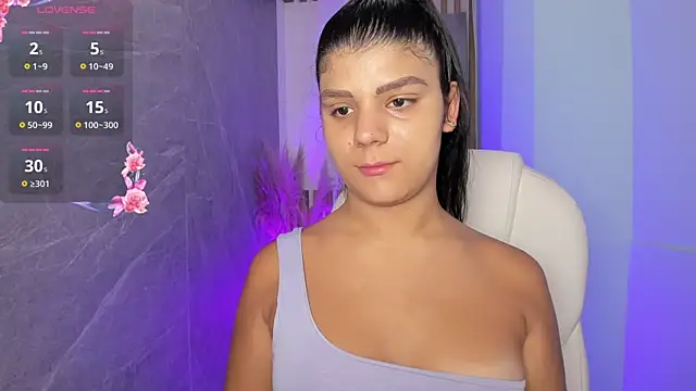 Snapshot of PauliinaBelle_ chatting on 25, 4, 2026 PauliinaBelle online show from 25, 4, 2026