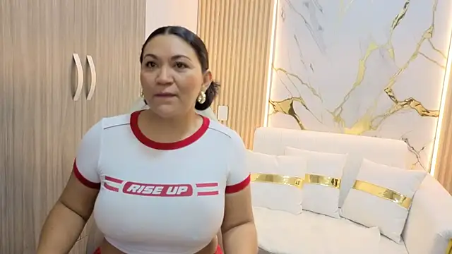 Snapshot of Madam_Hott chatting on 15, 9, 2025 Madam Hott online show from 15, 9, 2025