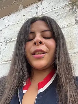 MiaCollinssx online show from 6, 1, 2026