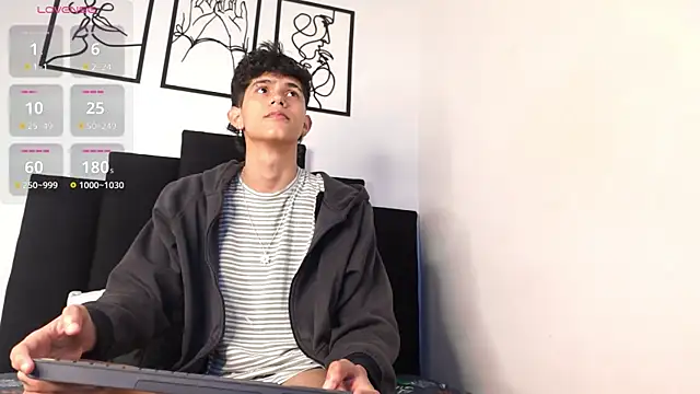 Snapshot of alexmark_ chatting on 13, 1, 2026 alexmark online show from 13, 1, 2026