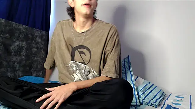Snapshot of alexmark_ chatting on 10, 6, 2026 alexmark online show from 10, 6, 2026