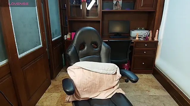 Snapshot of SexyRachel_ chatting on 10, 1, 2026 SexyRachel online show from 10, 1, 2026