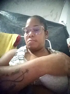 Big ass submissive online show from 19, 3, 2026