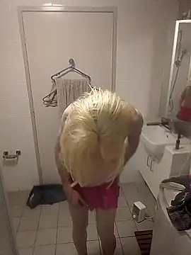 rivocumslut online show from 4, 10, 2025