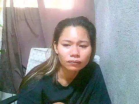 Snapshot of Sweeetgurll chatting on 23, 5, 2026 Sweeetgurll online show from 23, 5, 2026
