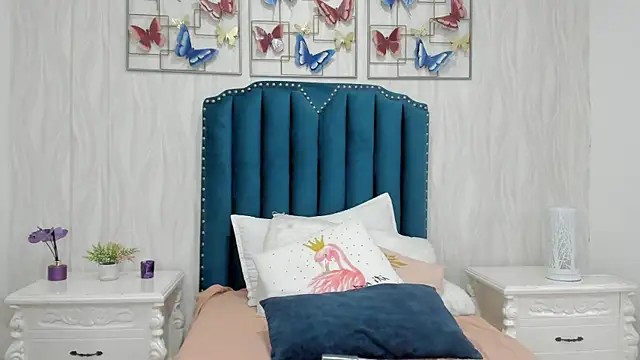 Snapshot of Alison_Carde05 chatting on 16, 10, 2025 Alison Carde05 online show from 16, 10, 2025