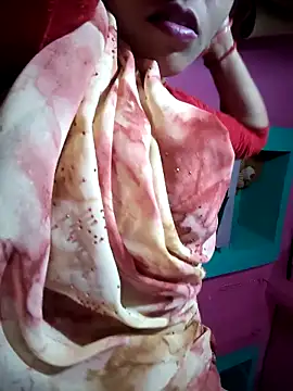 Snapshot of Monika_thakurr chatting on 31, 3, 2026 Monika thakurr online show from 31, 3, 2026