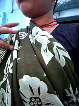 Snapshot of Monika_thakurr chatting on 29, 7, 2026 Monika thakurr online show from 29, 7, 2026