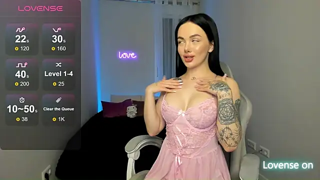 Snapshot of SelinaStorm chatting on 12, 4, 2026 SelinaStorm online show from 12, 4, 2026