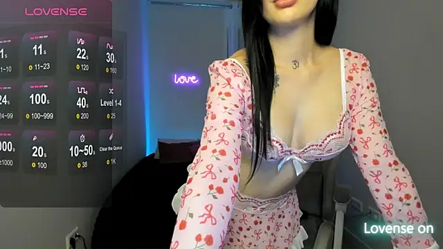Snapshot of SelinaStorm chatting on 24, 6, 2026 SelinaStorm online show from 24, 6, 2026