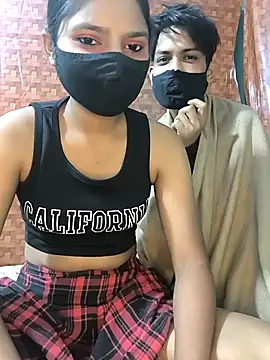 Snapshot of Antique-stickchart-couple chatting on 18, 11, 2025 Antique-stickchart-couple online show from 18, 11, 2025