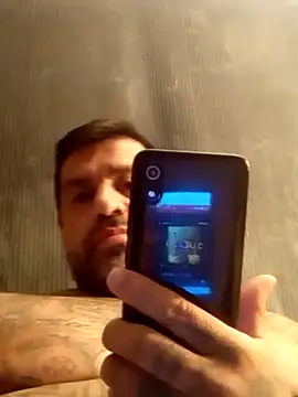 Snapshot of Fatboy909 chatting on 15, 9, 2025 Fatboy909 online show from 15, 9, 2025