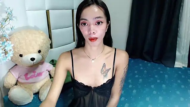 Snapshot of diamondnaked_ chatting on 13, 9, 2025 diamondnaked  online show from 13, 9, 2025