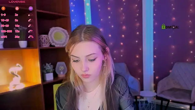 luna tin online show from 9, 11, 2025