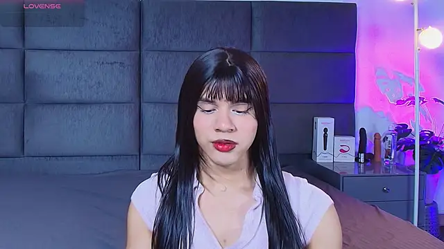 Slenna Moon online show from 5, 3, 2026