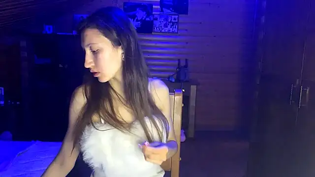 Shyselly online show from 5, 11, 2025