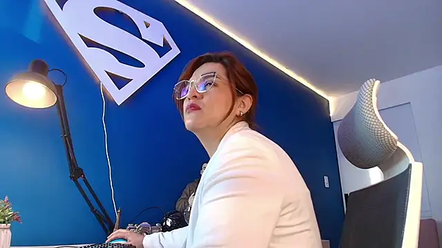 Skylar  Desire online show from 4, 11, 2025