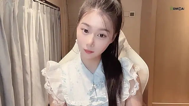 Makinghappymyself  online show from 30, 10, 2025