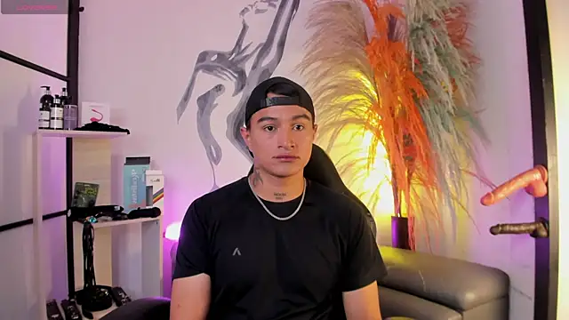 LiamDeep online show from 1, 11, 2025