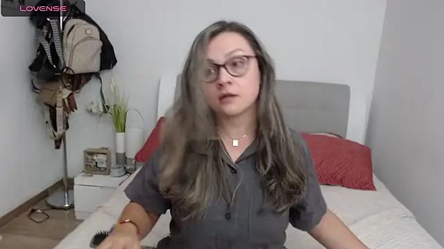 sophie lopez1 online show from 8, 12, 2024