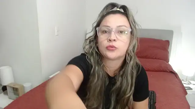 sophie lopez1 online show from 11, 10, 2025