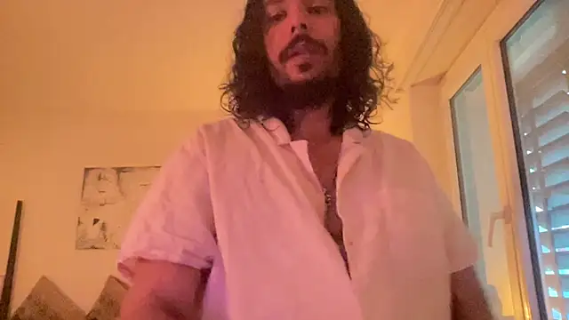 Snapshot of daddyvibes chatting on 25, 4, 2026 daddyvibes online show from 25, 4, 2026