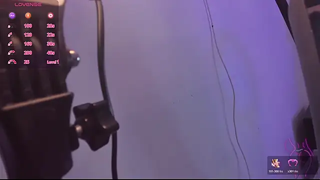 SkyThompson online show from 21, 10, 2025