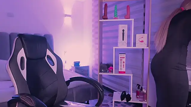 SkyThompson online show from 21, 12, 2025