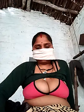 Snapshot of Sheema_tyagi chatting on 3, 11, 2025 Sheema tyagi online show from 3, 11, 2025