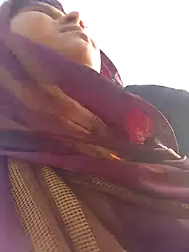 Snapshot of Sheema_tyagi chatting on 10, 11, 2025 Sheema tyagi online show from 10, 11, 2025