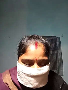 Snapshot of Sheema_tyagi chatting on 28, 11, 2025 Sheema tyagi online show from 28, 11, 2025