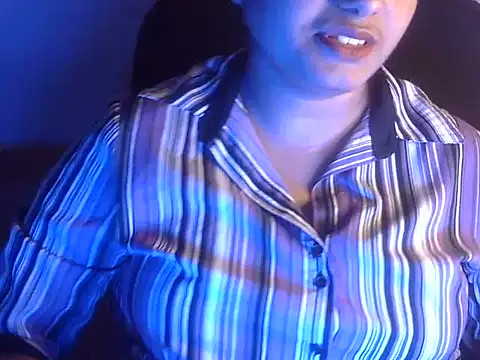 Snapshot of Aanya_Hazel chatting on 20, 9, 2025 Aanya Hazel online show from 20, 9, 2025