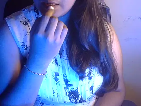 Snapshot of Aanya_Hazel chatting on 22, 9, 2025 Aanya Hazel online show from 22, 9, 2025