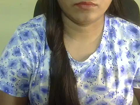 Snapshot of Aanya_Hazel chatting on 29, 10, 2025 Aanya Hazel online show from 29, 10, 2025