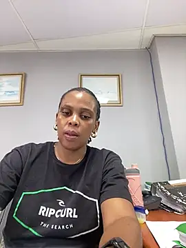 Snapshot of 031bubbles chatting on 24, 3, 2026 031bubbles online show from 24, 3, 2026