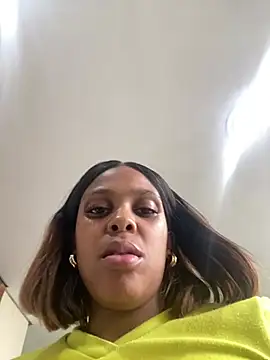Snapshot of 031bubbles chatting on 21, 4, 2026 031bubbles online show from 21, 4, 2026