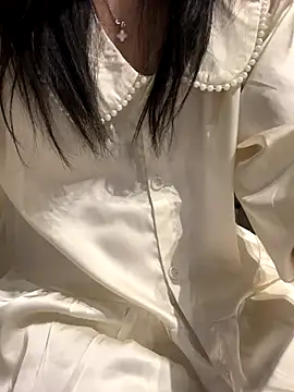 tran my online show from 21, 11, 2025