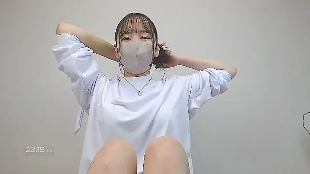 Snapshot of CocoaMilk18 chatting on 19, 4, 2026 CocoaMilk18 online show from 19, 4, 2026