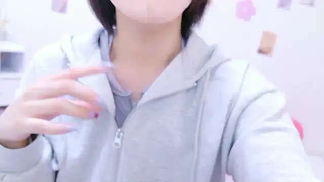 Snapshot of Hinata_Sun chatting on 14, 4, 2026 Hinata Sun online show from 14, 4, 2026