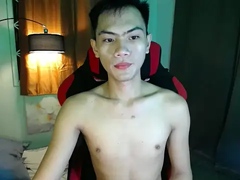 Snapshot of alex_cummer chatting on 28, 5, 2026 alex cummer online show from 28, 5, 2026