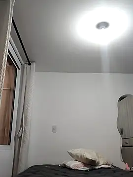 Snapshot of mia_mancinii chatting on 18, 3, 2026 mia mancinii online show from 18, 3, 2026